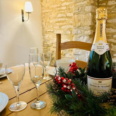 Cotswold Home Over 4 Floors - Perfect For Families Friends Contractors 奇平诺顿 外观 照片